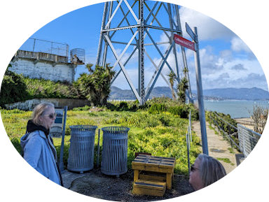 alcatraz tour at night